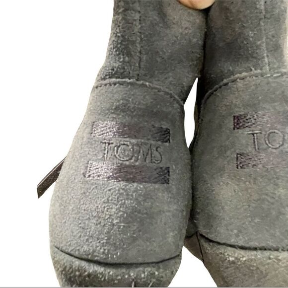 TOMS Desert Gray Suede Wedge Bootie Size 7 - Picture 8 of 15
